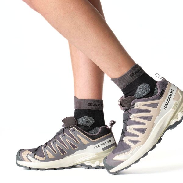 Dámské trailové běžecké boty Salomon XA PRO 3D V9 GTX Gote-tex W L47744700 26/27