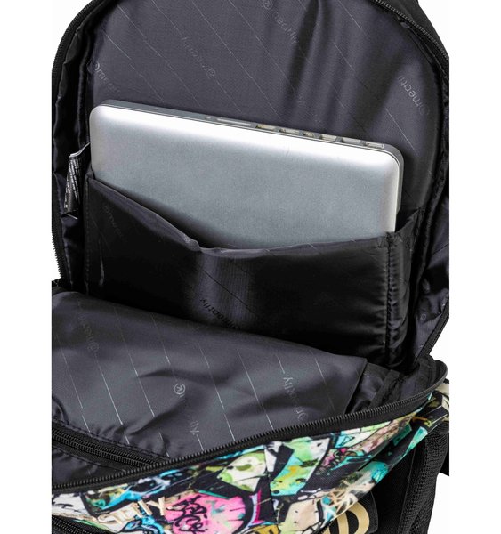 Batoh Meatfly Basejumper Green Graffity 22 L + penál zdarma 26/27
