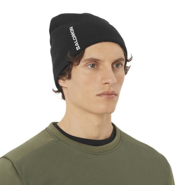 Zimní čepice Salomon Graphic Beanie Deep Black LC2708700 26/27